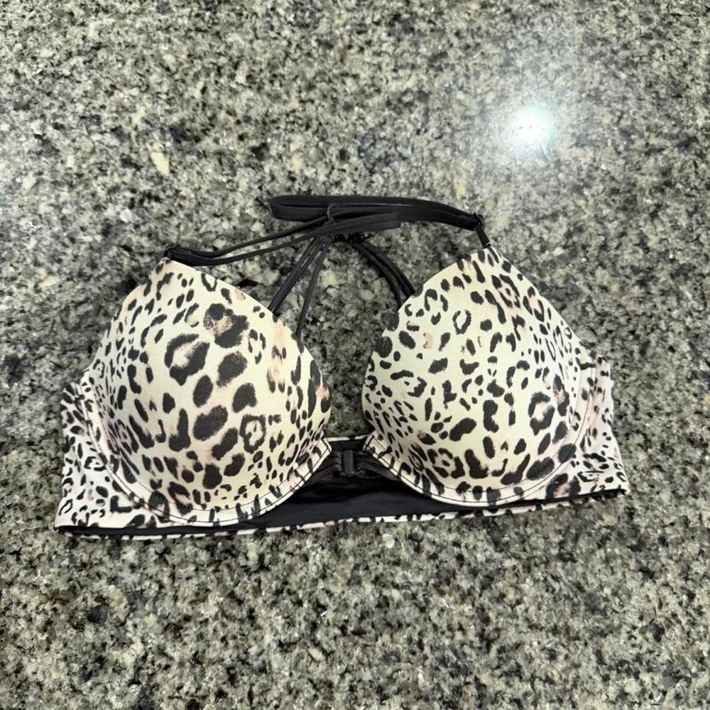 Victorias Secret Very Sexy Leopard Print Push Up Bra 34C Strappy Front Close